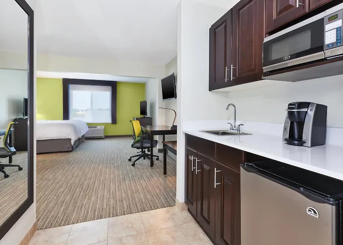 Express & - By Ihg 4* Effingham