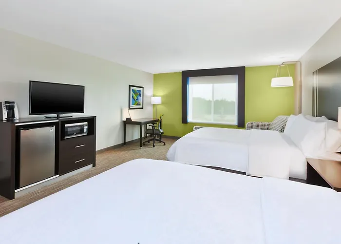 Express & - By Ihg 4* Effingham