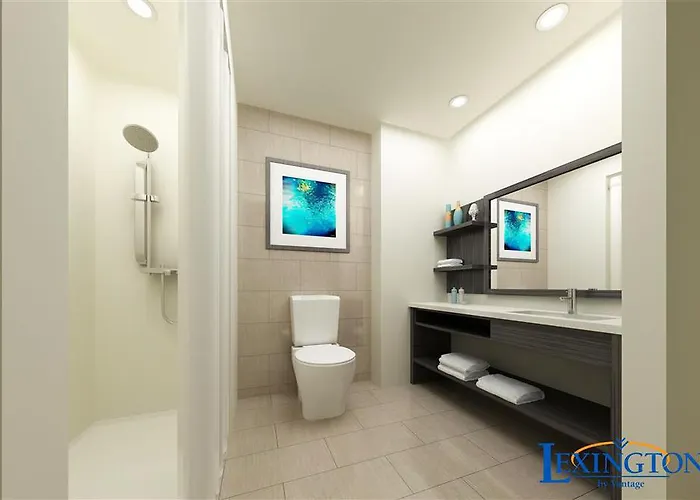 Hotel Express & - By Ihg 4*