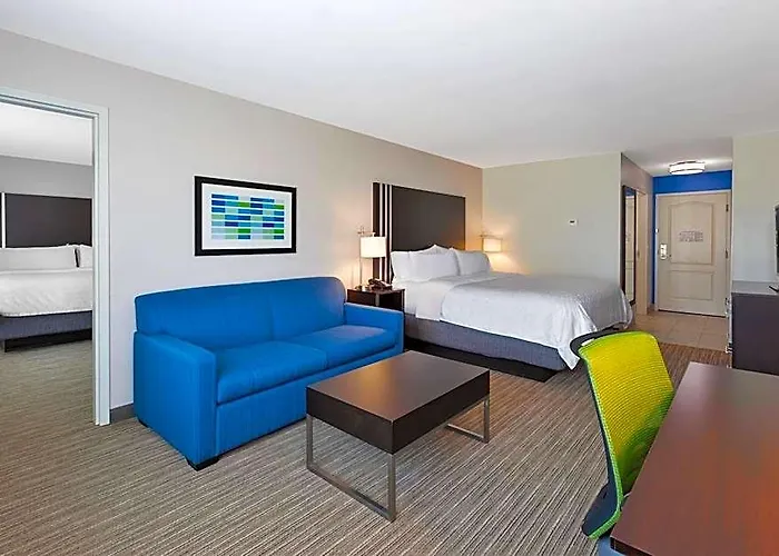 Hotel Express & - By Ihg
