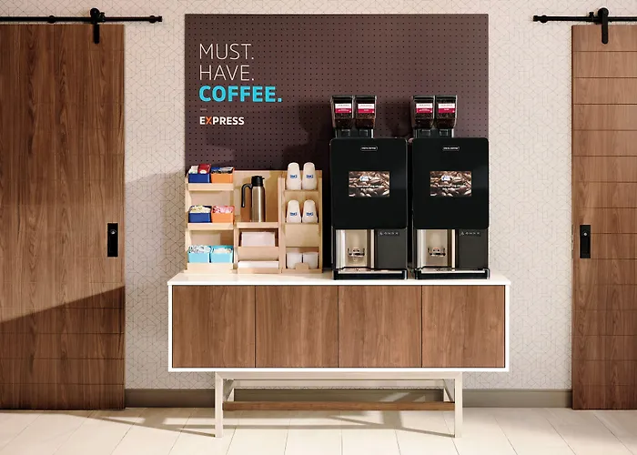 Express & - By Ihg
