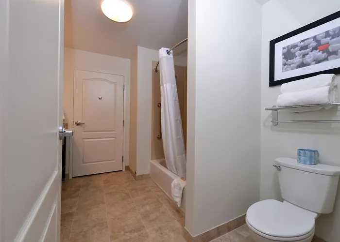 Express & - By Ihg 4* Effingham