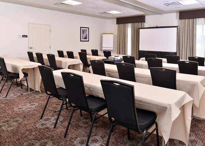 Express & - By Ihg Hotel 4*